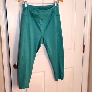 FP Movement Capri Yoga pants Large